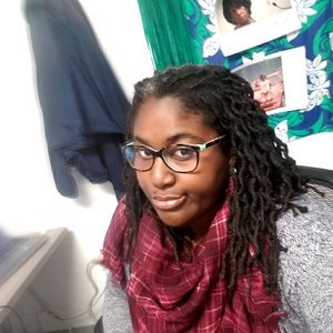 Meet your Posher, Ebonye